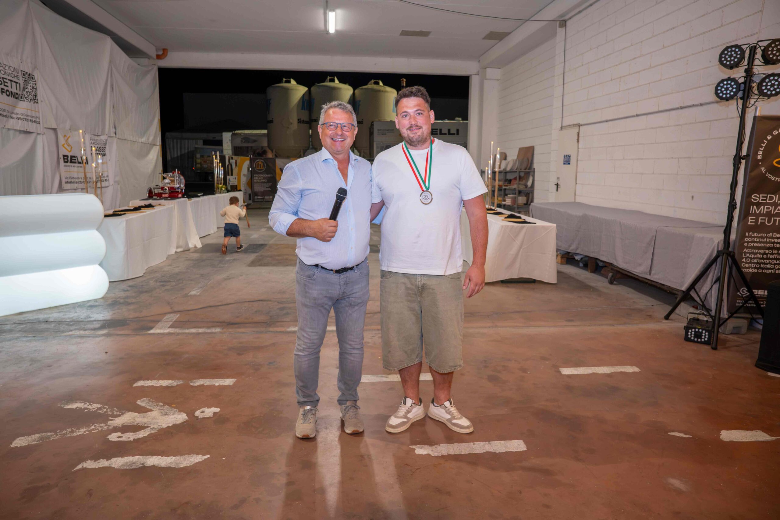 evento-anniversario-20-anni-belli-srl-lucrezia-massetti-sottofondi-31